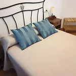 Plaza De San Bernardo 4 Διαμέρισμα *